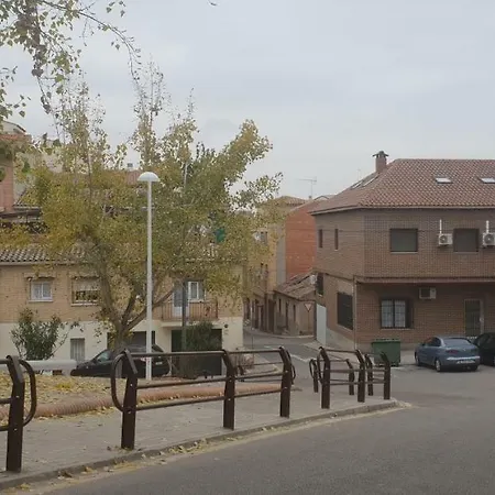 Turisticos Turistoledo Apartman *